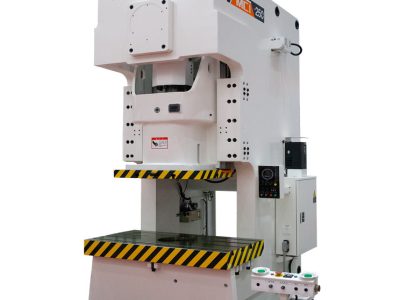 d0922db83e7cdf2d4d354efc74a19ecd